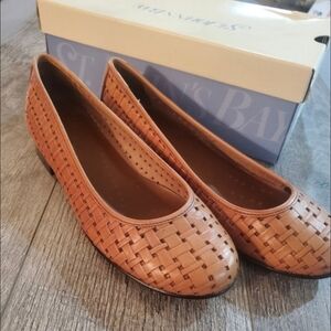 Tan St Johns Bay Flats